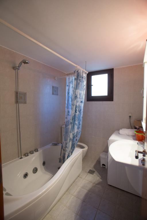 5 Stars Villas 스보로나타 외부 사진