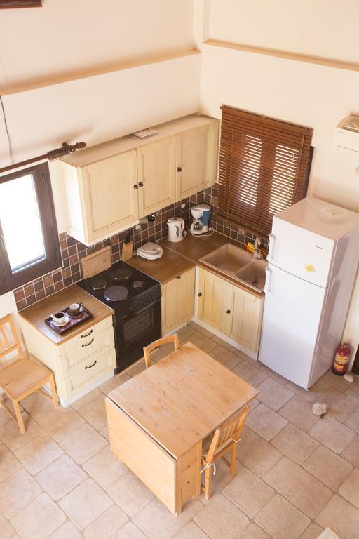 5 Stars Villas 스보로나타 외부 사진